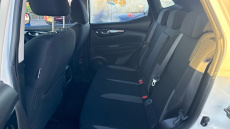 Nissan Qashqai 1.3 DiG-T Acenta Premium 5dr Petrol Hatchback